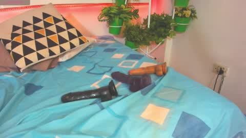 rosi_cooper online show from 03.05.25