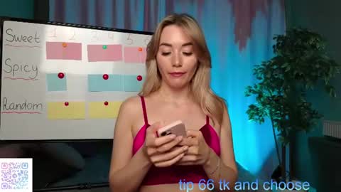 Rosie online show from 06.25.26