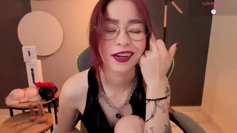 Miss Rosse online show from 02.12.26