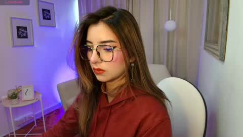 Rousee online show from 10.02.25