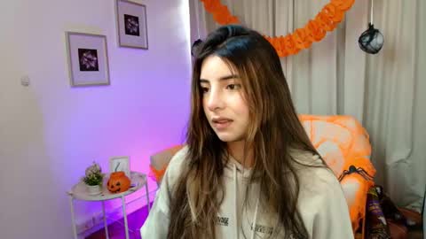 Rousee online show from 10.22.25