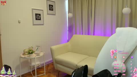 Rousee online show from 12.05.25