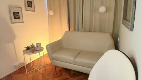 Snapshot of rousee_v chatting on 03.10.26 Rousee online show from 03.10.26