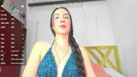 Snapshot of rousee_yarelds chatting on 05.15.26 rousee_yarelds online show from 05.15.26