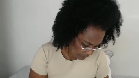 luxa online show from 02.21.25