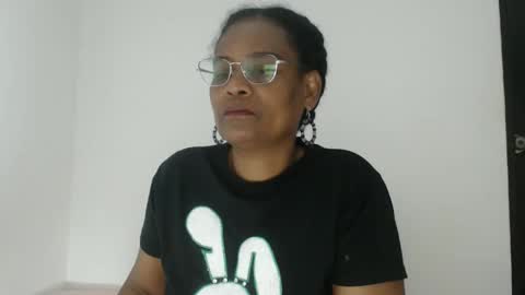 luxa online show from 10.08.25