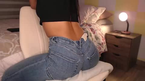 Rouss marie henao  online show from 05.22.26