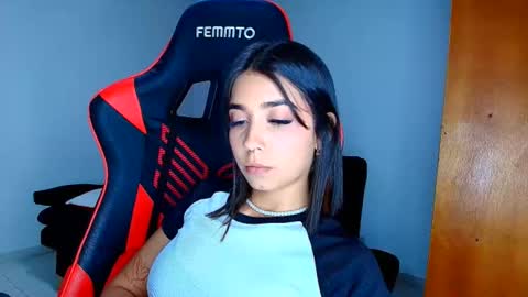 rousse_violet online show from 02.19.26