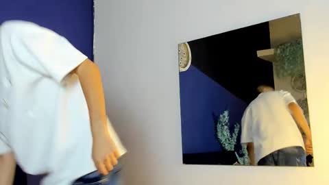 Rowan online show from 12.05.25