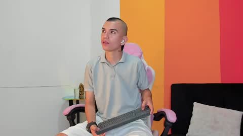 Rowan online show from 04.25.26