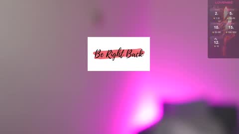 Snapshot of rox_anna chatting on 02.14.25 Roxanna online show from 02.14.25