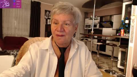 Roxana online show from 01.12.25