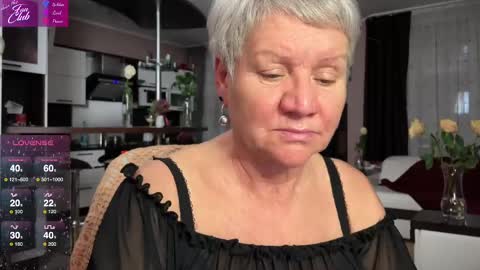 Roxana online show from 02.11.25