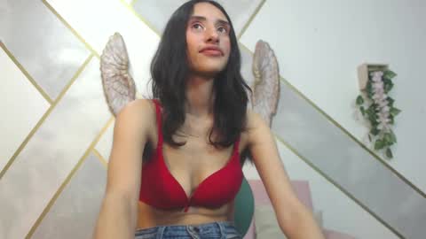   online show from 02.17.25