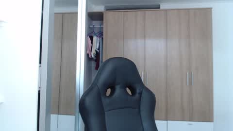 Roxana online show from 01.21.25