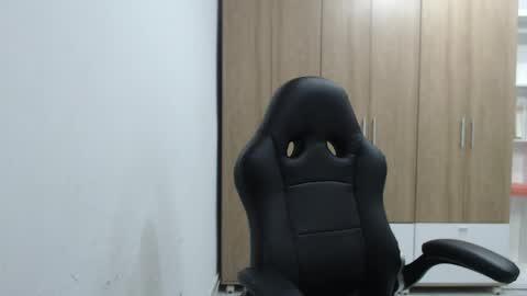 Roxana online show from 04.10.26