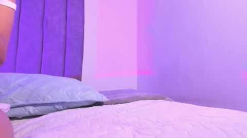 Roxane online show from 12.04.25