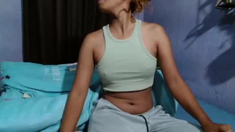 roxanne_98 online show from 05.25.26