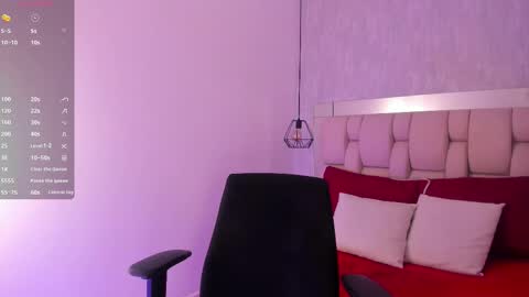 Roxie  online show from 03.04.25