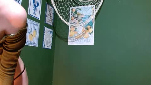 Snapshot of roxiehood chatting on 09.26.25 Roxie online show from 09.26.25