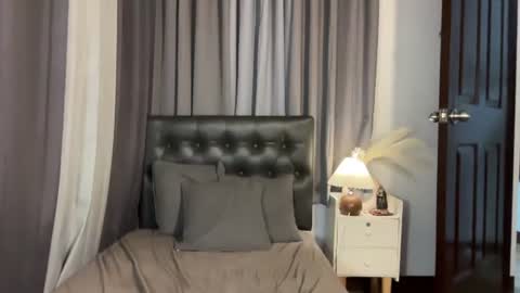 roxiethogersen online show from 07.14.26
