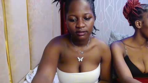 Snapshot of roxy_heather chatting on 02.03.26 Roxy online show from 02.03.26