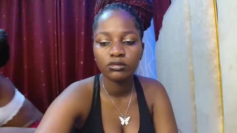 Snapshot of roxy_heather chatting on 02.26.26 Roxy online show from 02.26.26