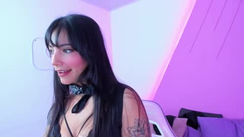 Roxy hell online show from 02.20.25