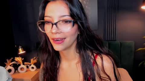 Roxy hell online show from 03.09.25