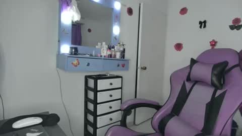 Roxy online show from 06.03.26
