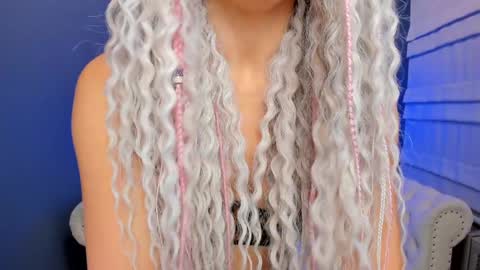 Snapshot of roxy_mars chatting on 01.25.25 Roxy online show from 01.25.25