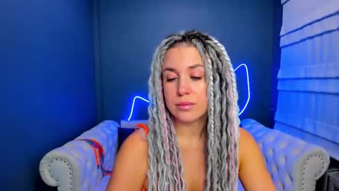 Roxy online show from 12.20.25