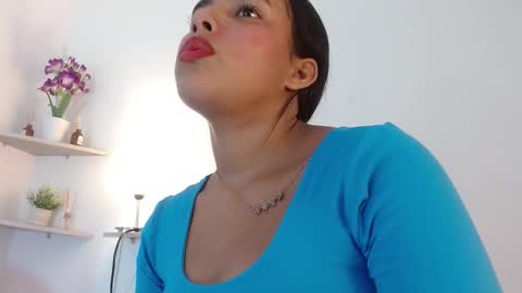 roxy_stone1 online show from 09.11.25