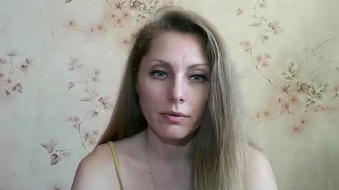 roxyfox18x01 online show from 03.15.26