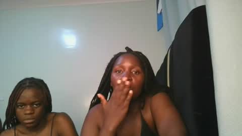 Snapshot of royal_goddes2 chatting on 07.10.26 royal_goddes2 online show from 07.10.26