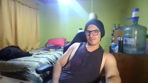 Snapshot of rpaulo25 chatting on 03.26.26 rpaulo25 online show from 03.26.26