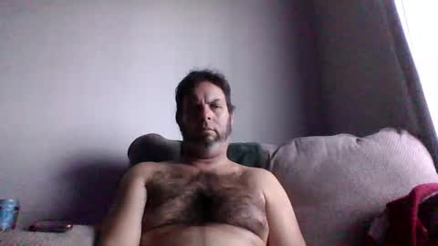 rubbingoneout714 online show from 01.29.25