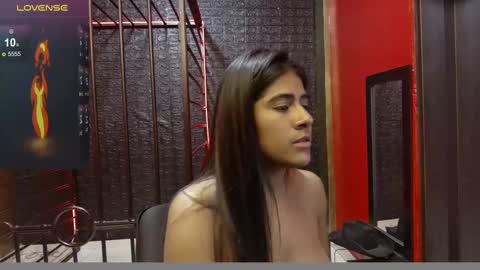 Snapshot of rubi_boobs_ chatting on 02.15.25 Rubi online show from 02.15.25