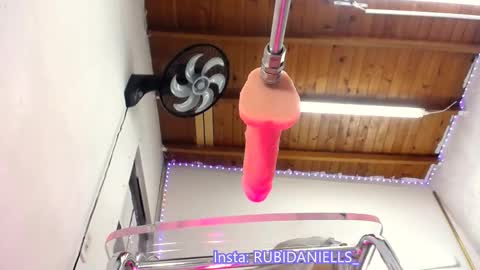 Snapshot of rubidaniells_ chatting on 10.16.25 Daniells online show from 10.16.25