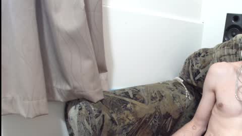 Snapshot of rubitricky chatting on 01.17.25 RubitRicky online show from 01.17.25