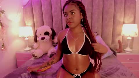 Snapshot of rubycrox chatting on 11.18.25 rubycrox online show from 11.18.25