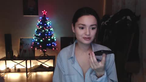 Snapshot of rubycute_ chatting on 12.27.24 Ruby online show from 12.27.24