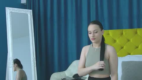 Snapshot of rubyhills chatting on 02.06.26 Ruby online show from 02.06.26