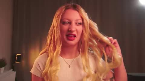 Mila online show from 10.13.25