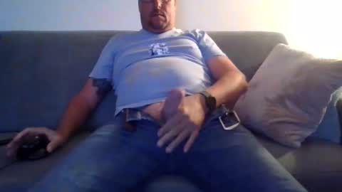 runner_1978 online show from 09.30.25