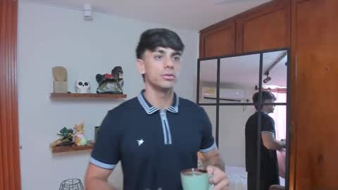 Snapshot of russ_w8 chatting on 09.21.25 Russ online show from 09.21.25