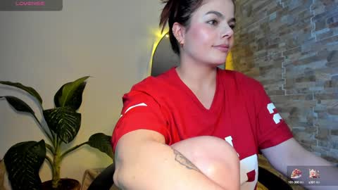 Lorenn online show from 12.26.24