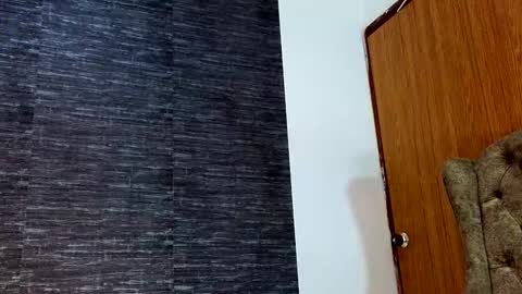  R U S S E L L  online show from 12.19.24