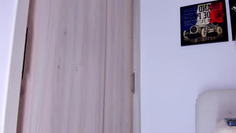 Snapshot of ryan_cooper_1 chatting on 12.19.25 Ryan online show from 12.19.25