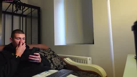 RYAN DOZER online show from 11.19.25